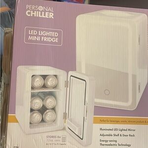Personal Chiller LED Lighted Mini Fridge